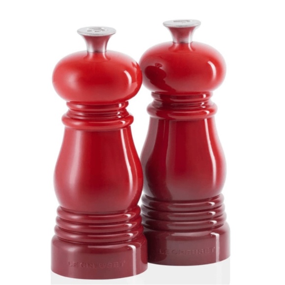 Le Creuset Other - Le Creuset 12cm Salt & Pepper Mills - Set of 2 - Cerise